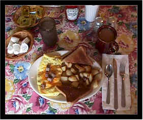 Cheese & Sausage Omlette with Potatoes & Toast